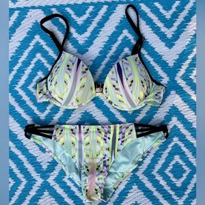 Victoria’s Secret Bikini Set